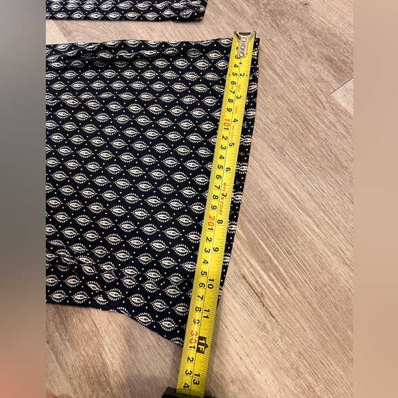 Kaileigh navy and white jumpsuit. Size small - Picture 4 of 7